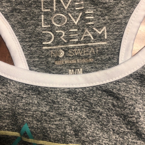 Abstract shirt - Picture 2 of 2